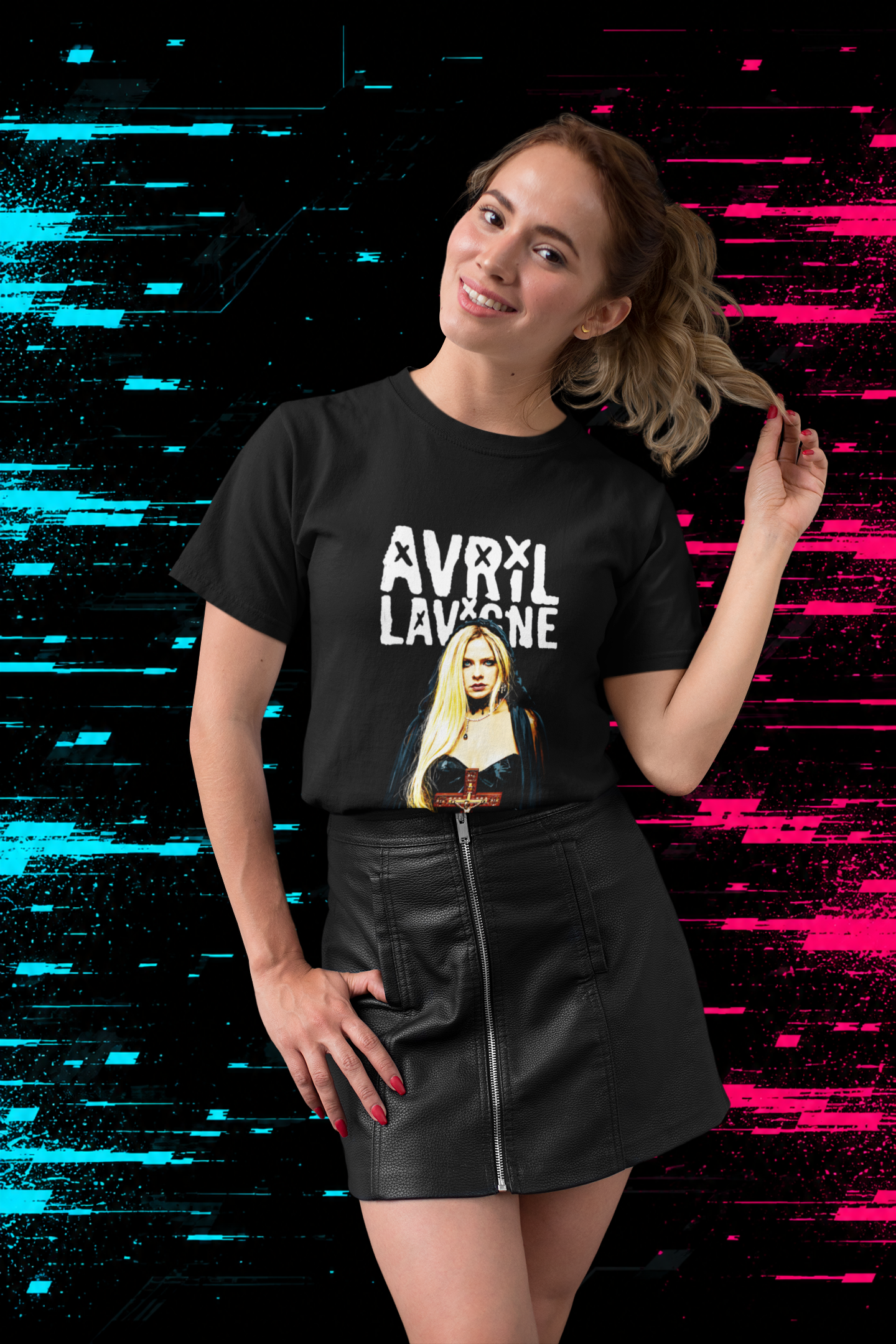 T-shirt Avril Lavigne "Gothic Princess" – Pop Punk Icon Art / Dark Aesthetic Graphic
